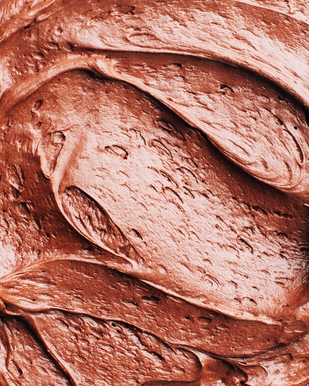 Whip Up Perfect Fluffy Chocolate Frosting in Minutes